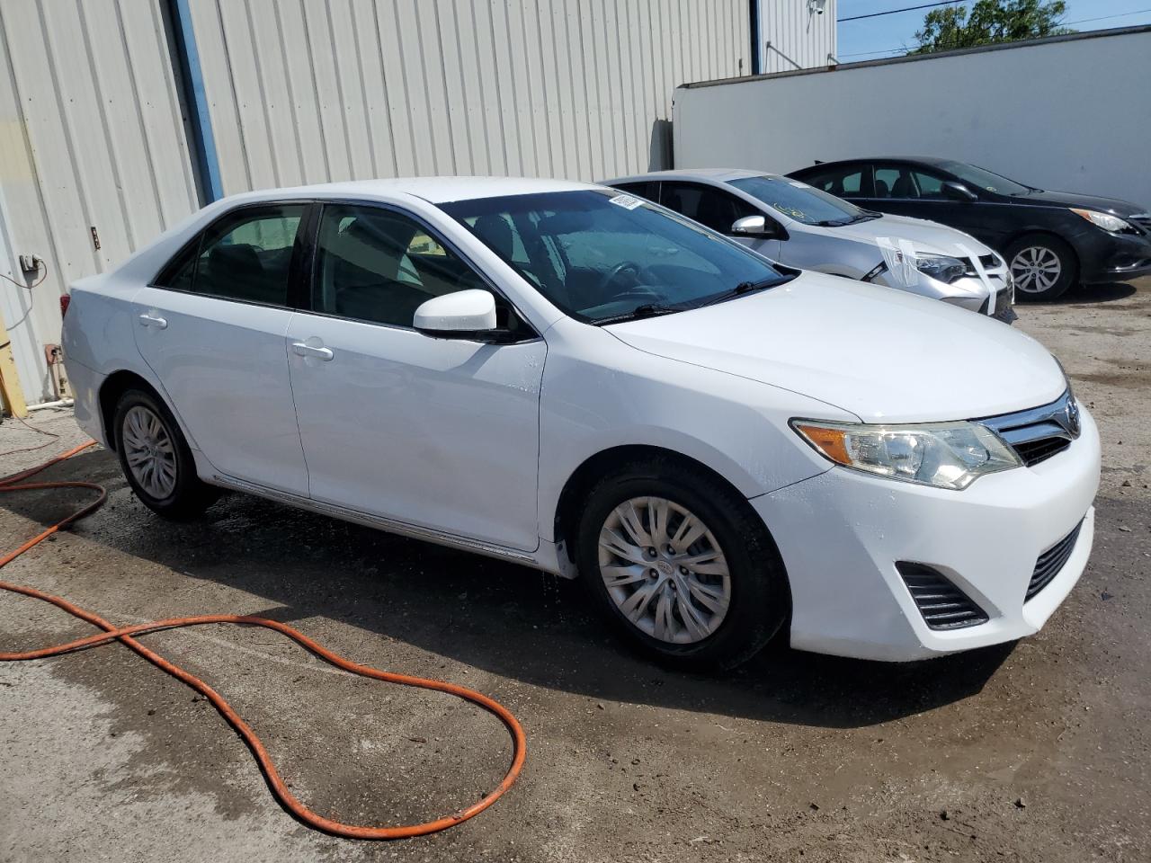 Photo 3 VIN: 4T1BF1FK4DU208799 - TOYOTA CAMRY 