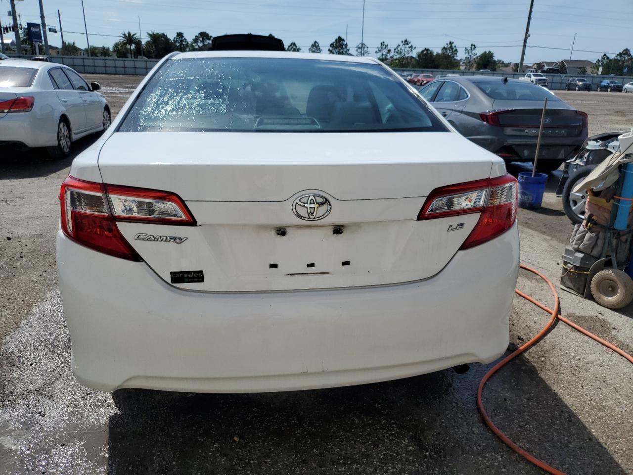 Photo 5 VIN: 4T1BF1FK4DU208799 - TOYOTA CAMRY 