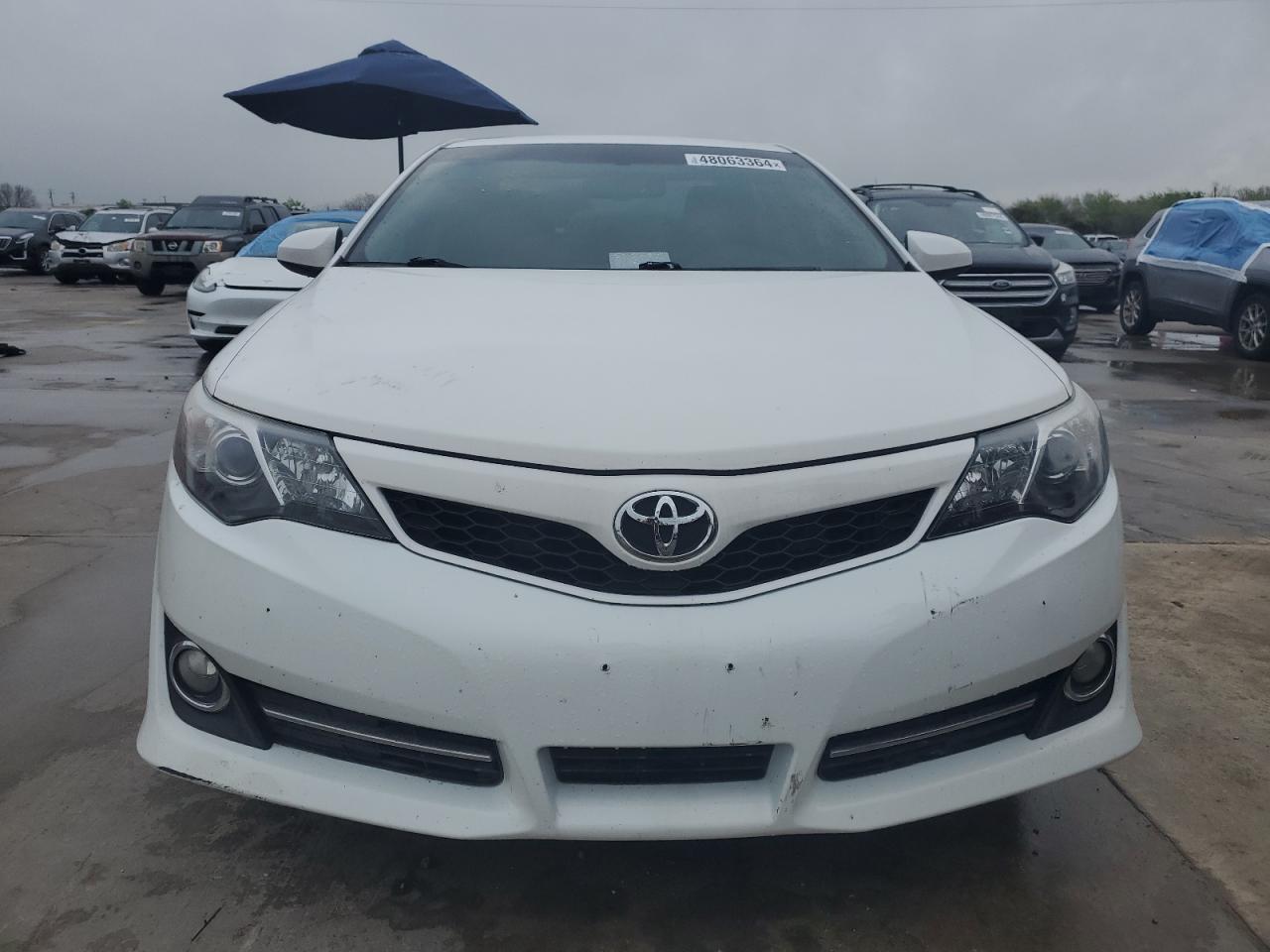 Photo 4 VIN: 4T1BF1FK4DU223707 - TOYOTA CAMRY 