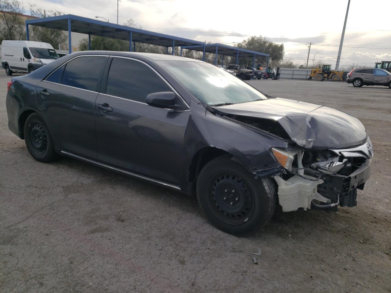 Photo 3 VIN: 4T1BF1FK4DU231581 - TOYOTA CAMRY 