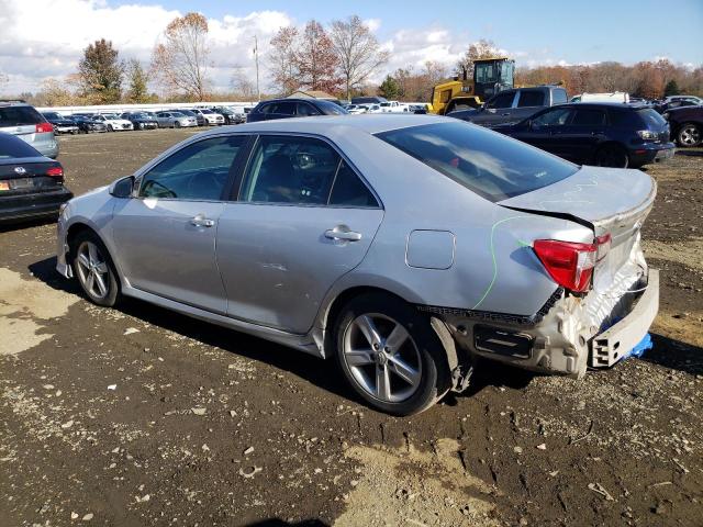 Photo 1 VIN: 4T1BF1FK4DU233024 - TOYOTA CAMRY SE 