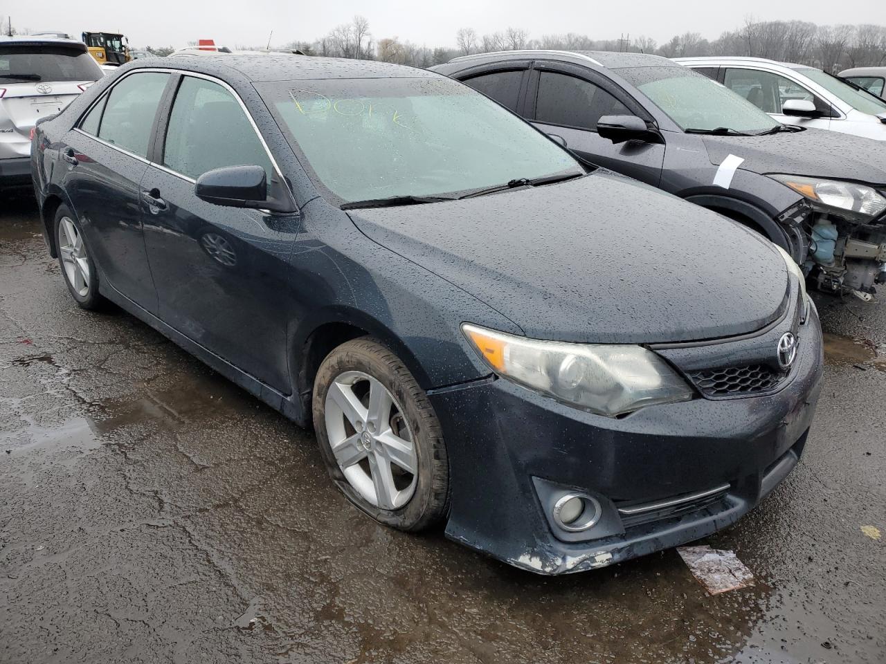 Photo 3 VIN: 4T1BF1FK4DU261051 - TOYOTA CAMRY 