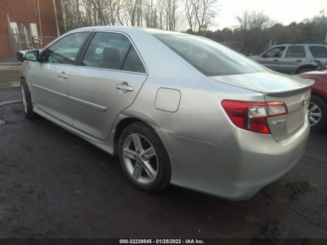 Photo 2 VIN: 4T1BF1FK4DU268579 - TOYOTA CAMRY 