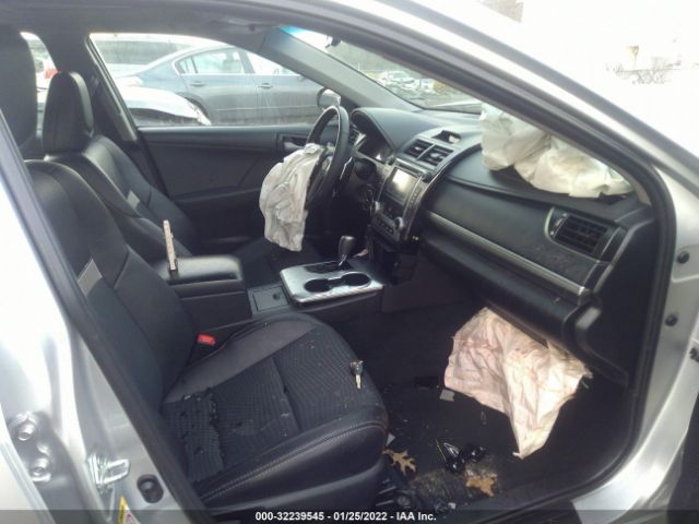 Photo 4 VIN: 4T1BF1FK4DU268579 - TOYOTA CAMRY 