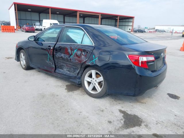 Photo 2 VIN: 4T1BF1FK4DU275533 - TOYOTA CAMRY 