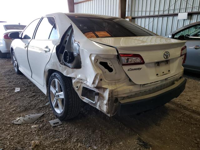 Photo 2 VIN: 4T1BF1FK4DU295684 - TOYOTA CAMRY L 