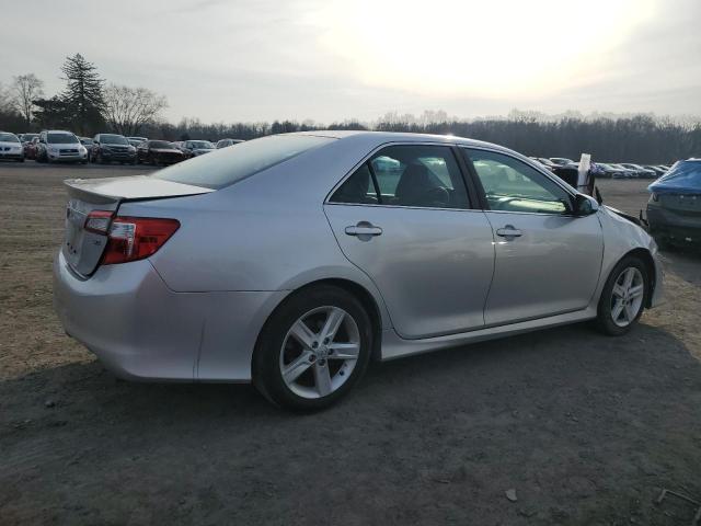 Photo 2 VIN: 4T1BF1FK4DU299752 - TOYOTA CAMRY 