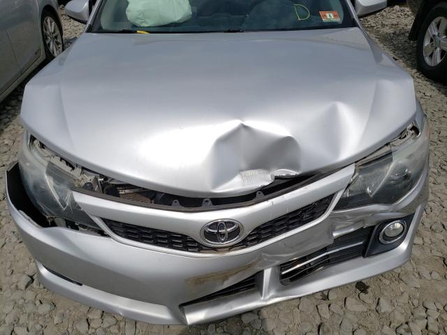 Photo 6 VIN: 4T1BF1FK4DU650708 - TOYOTA CAMRY L 