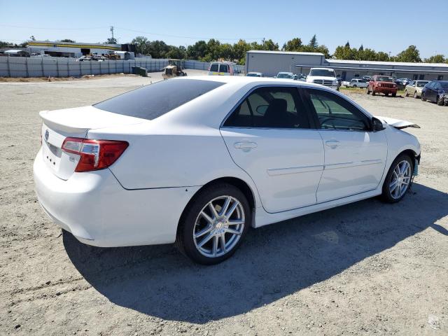 Photo 2 VIN: 4T1BF1FK4DU654676 - TOYOTA CAMRY L 