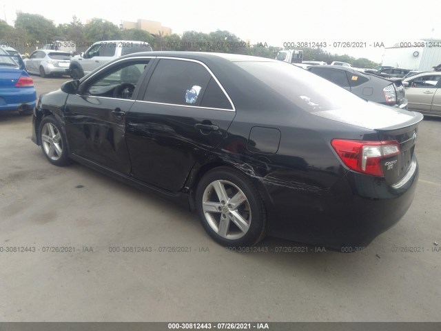 Photo 2 VIN: 4T1BF1FK4DU678055 - TOYOTA CAMRY 