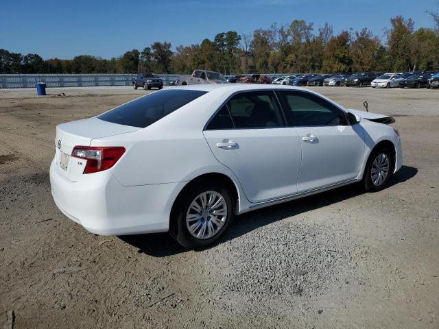 Photo 2 VIN: 4T1BF1FK4DU698144 - TOYOTA CAMRY 