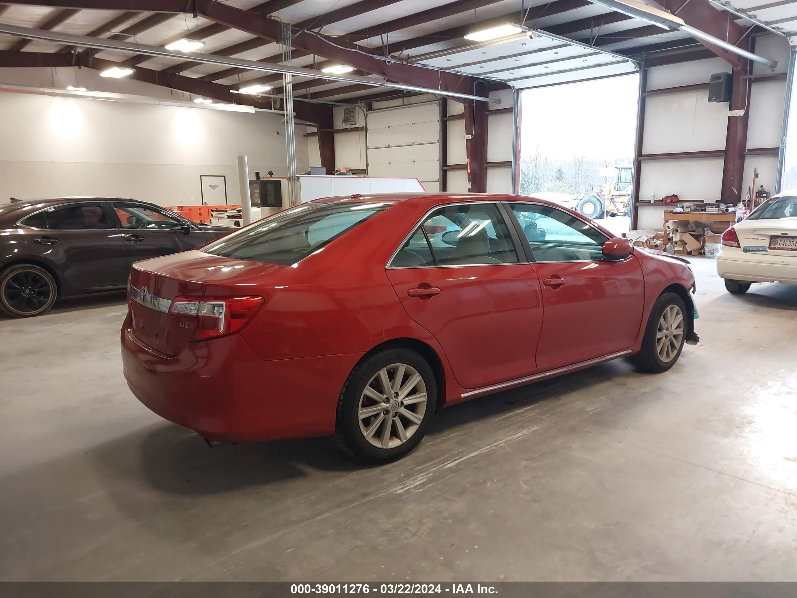 Photo 3 VIN: 4T1BF1FK4DU712138 - TOYOTA CAMRY 