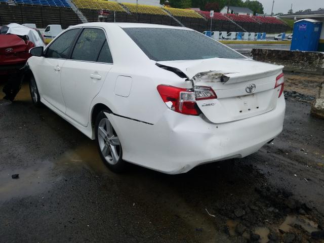 Photo 2 VIN: 4T1BF1FK4DU712785 - TOYOTA CAMRY L 