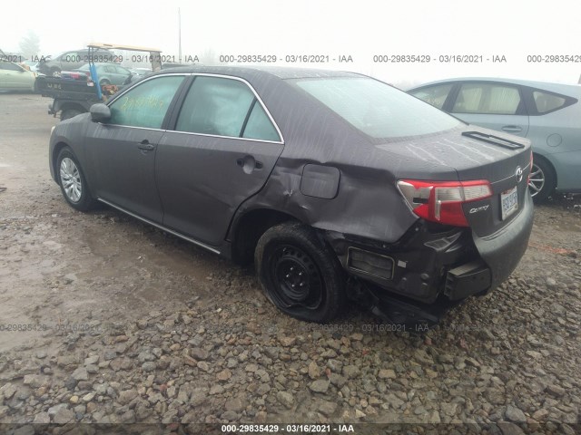 Photo 2 VIN: 4T1BF1FK4DU722457 - TOYOTA CAMRY 