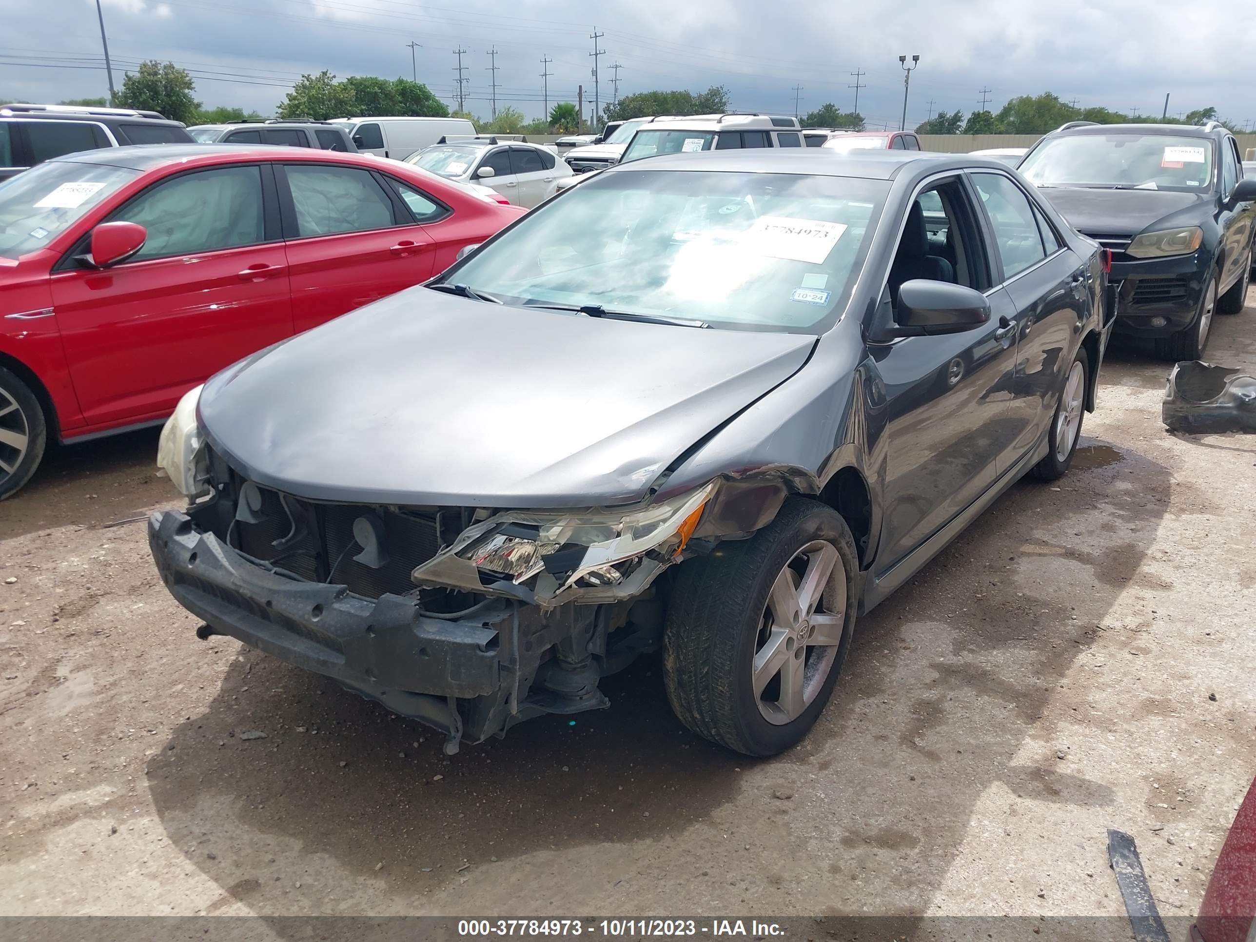 Photo 1 VIN: 4T1BF1FK4EU326627 - TOYOTA CAMRY 