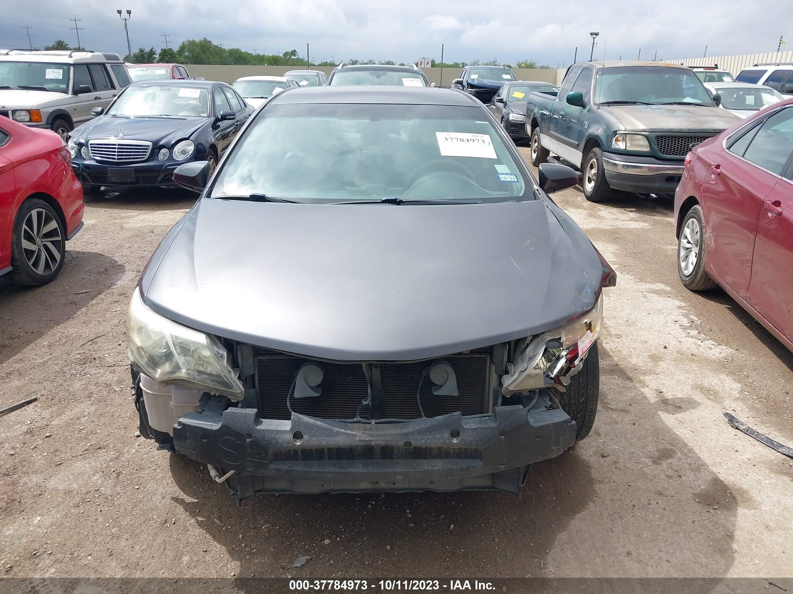 Photo 12 VIN: 4T1BF1FK4EU326627 - TOYOTA CAMRY 