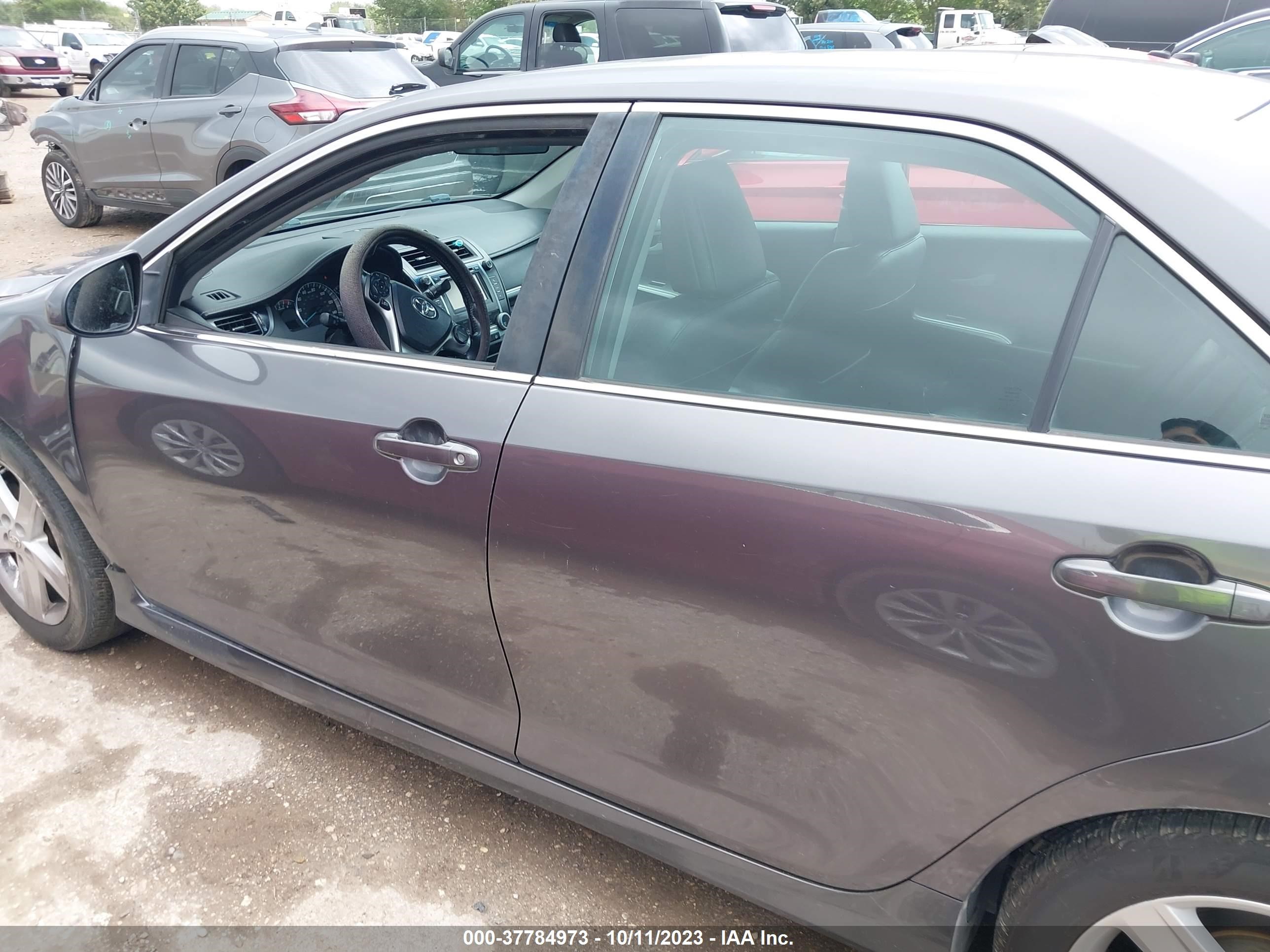 Photo 14 VIN: 4T1BF1FK4EU326627 - TOYOTA CAMRY 