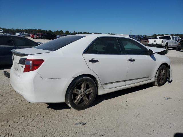 Photo 2 VIN: 4T1BF1FK4EU341791 - TOYOTA CAMRY L 