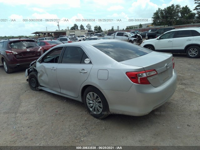 Photo 2 VIN: 4T1BF1FK4EU382020 - TOYOTA CAMRY 