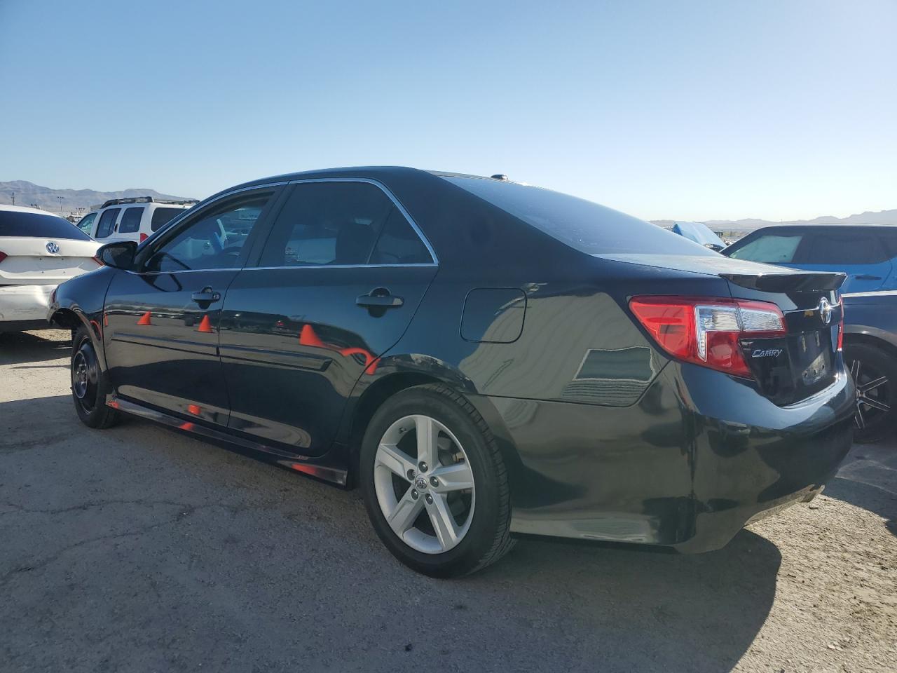 Photo 1 VIN: 4T1BF1FK4EU753063 - TOYOTA CAMRY 