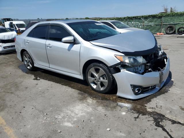 Photo 3 VIN: 4T1BF1FK4EU798472 - TOYOTA CAMRY 