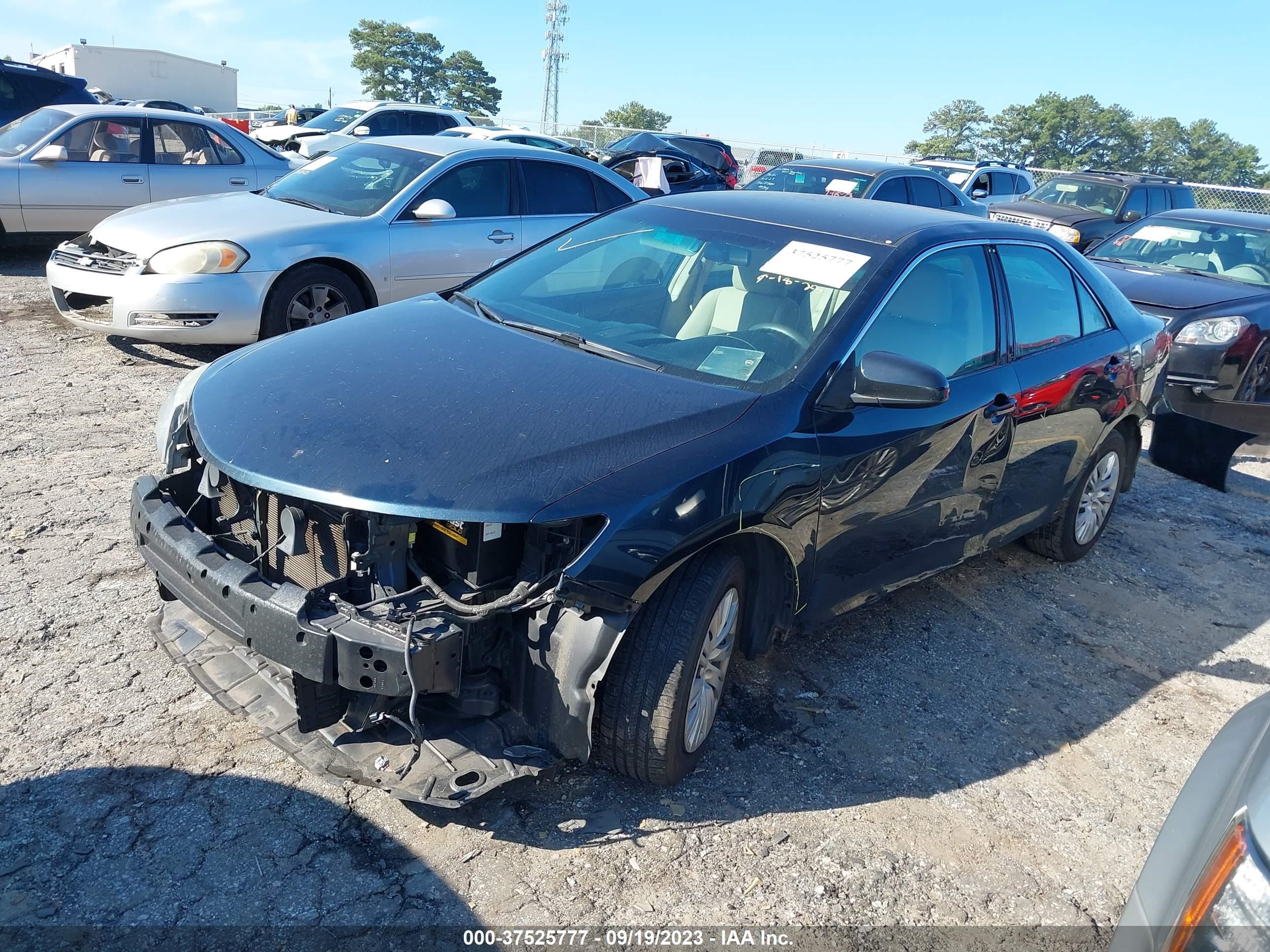 Photo 1 VIN: 4T1BF1FK4EU822608 - TOYOTA CAMRY 