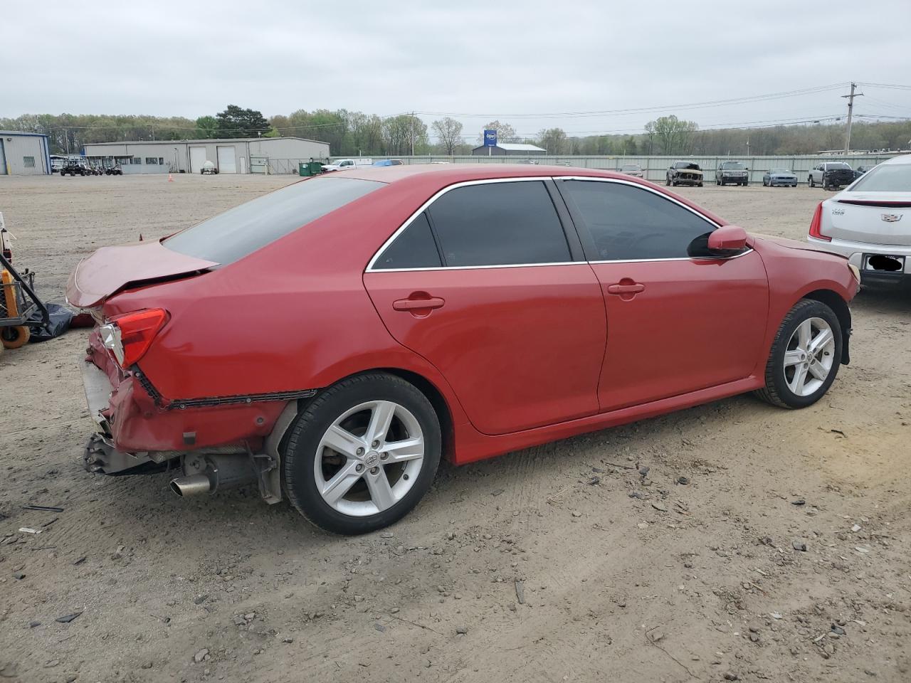 Photo 2 VIN: 4T1BF1FK4EU830949 - TOYOTA CAMRY 