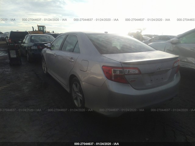 Photo 2 VIN: 4T1BF1FK4EU856967 - TOYOTA CAMRY 