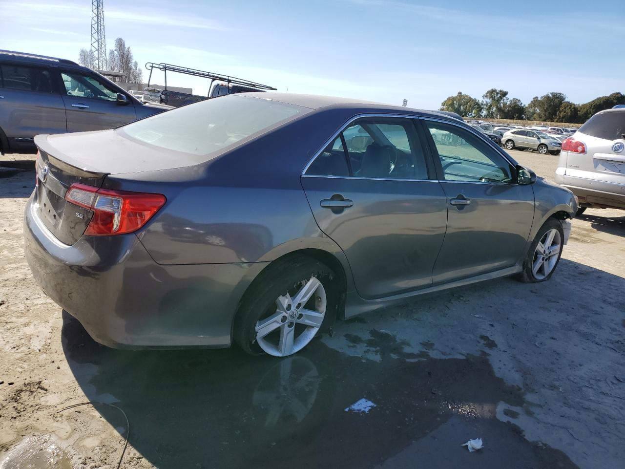 Photo 2 VIN: 4T1BF1FK4EU871243 - TOYOTA CAMRY 