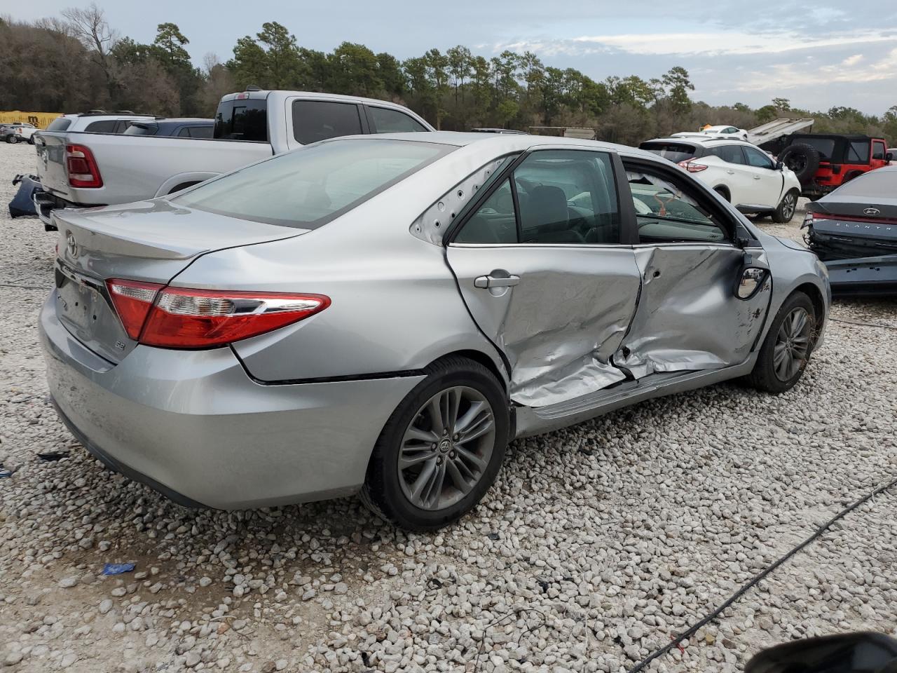 Photo 2 VIN: 4T1BF1FK4FU005205 - TOYOTA CAMRY 