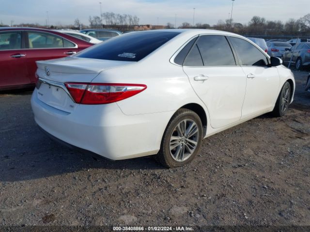 Photo 3 VIN: 4T1BF1FK4FU015751 - TOYOTA CAMRY 