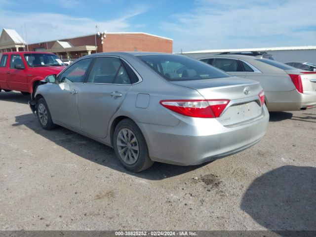 Photo 2 VIN: 4T1BF1FK4FU031769 - TOYOTA CAMRY 