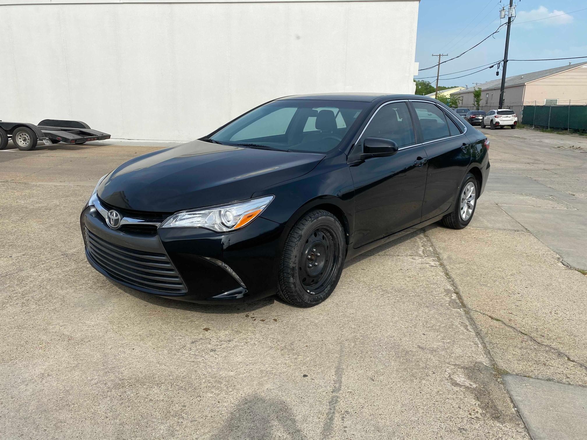 Photo 1 VIN: 4T1BF1FK4FU041802 - TOYOTA CAMRY LE 