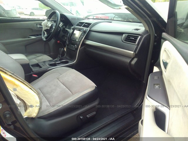 Photo 4 VIN: 4T1BF1FK4FU044943 - TOYOTA CAMRY 