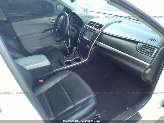 Photo 4 VIN: 4T1BF1FK4FU089249 - TOYOTA CAMRY 