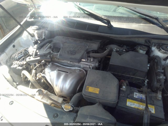 Photo 9 VIN: 4T1BF1FK4FU497475 - TOYOTA CAMRY 