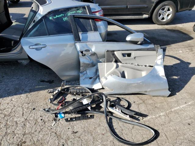 Photo 11 VIN: 4T1BF1FK4FU903318 - TOYOTA CAMRY LE 