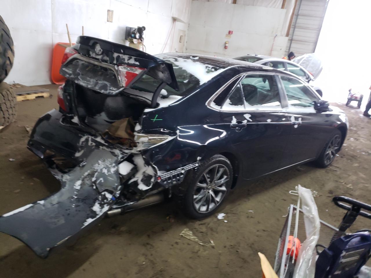 Photo 2 VIN: 4T1BF1FK4FU929854 - TOYOTA CAMRY 