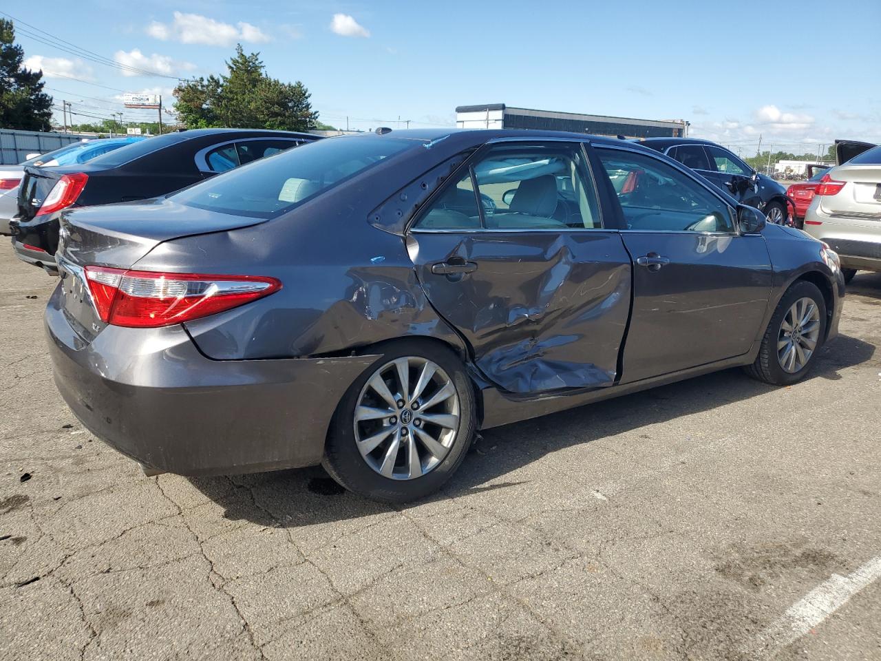 Photo 2 VIN: 4T1BF1FK4FU987382 - TOYOTA CAMRY 