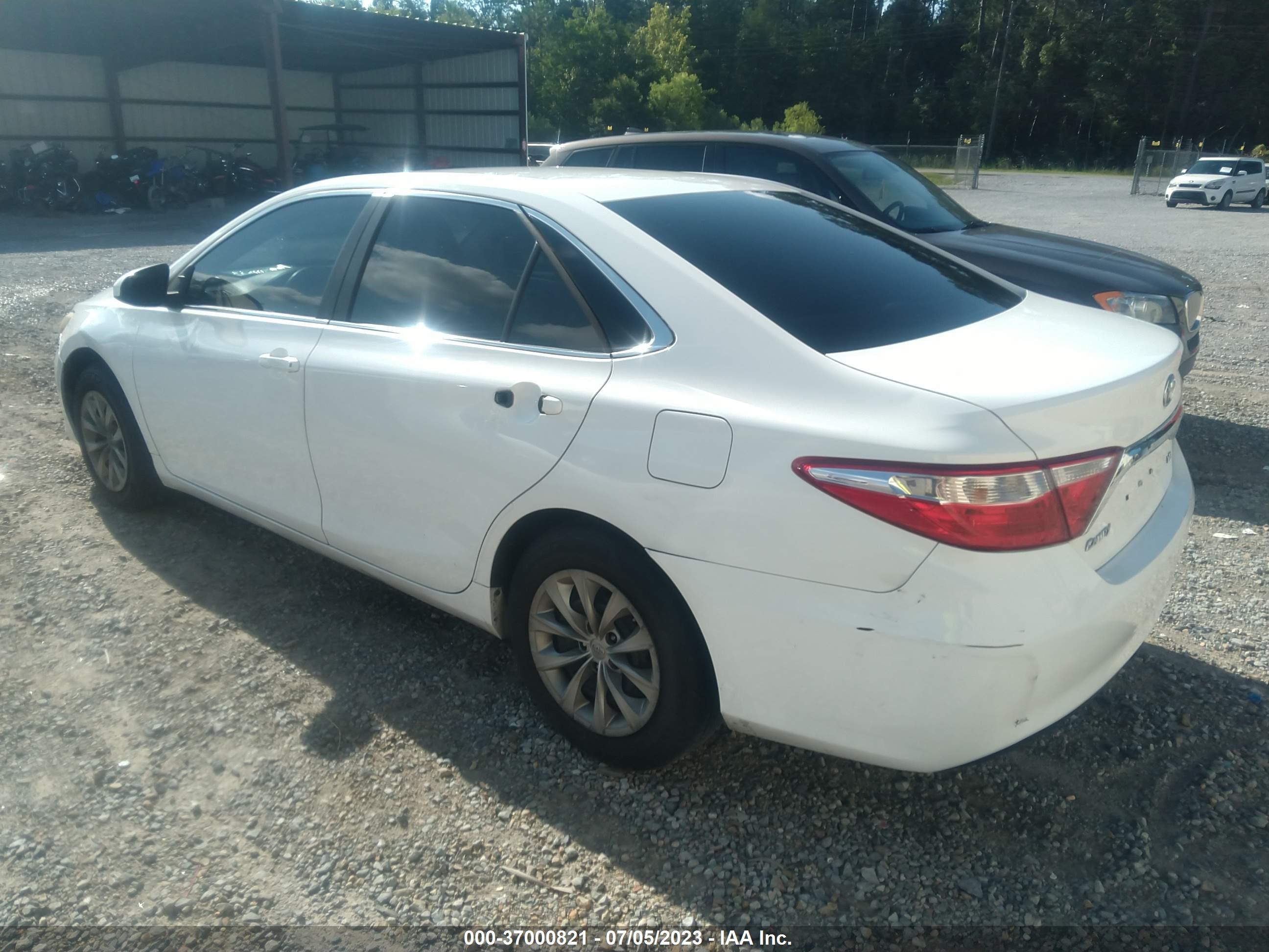 Photo 2 VIN: 4T1BF1FK4GU164159 - TOYOTA CAMRY 