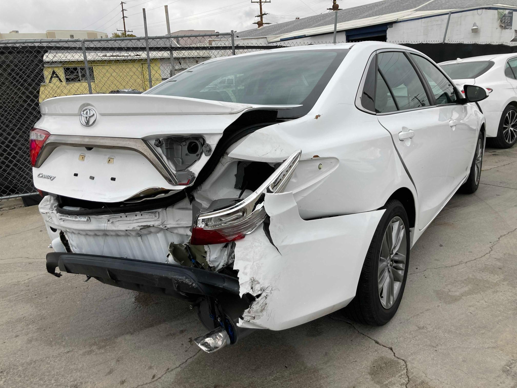 Photo 3 VIN: 4T1BF1FK4GU165215 - TOYOTA CAMRY 