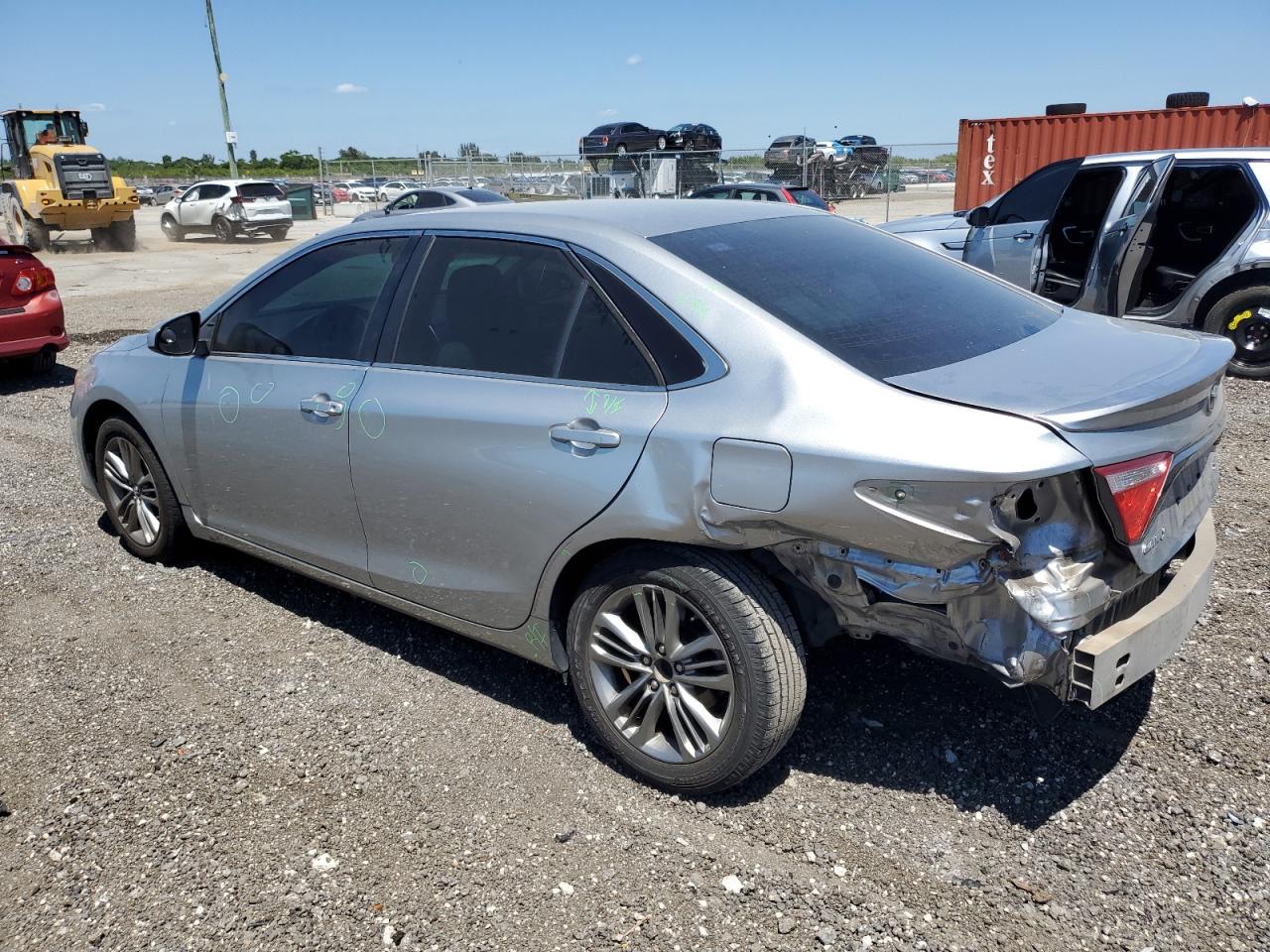 Photo 1 VIN: 4T1BF1FK4GU211738 - TOYOTA CAMRY 