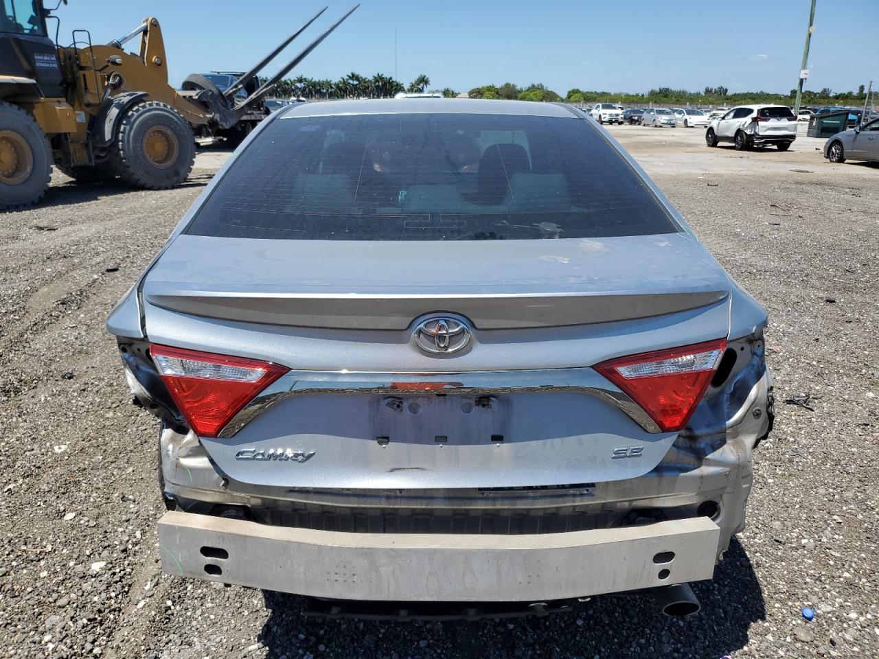 Photo 5 VIN: 4T1BF1FK4GU211738 - TOYOTA CAMRY 