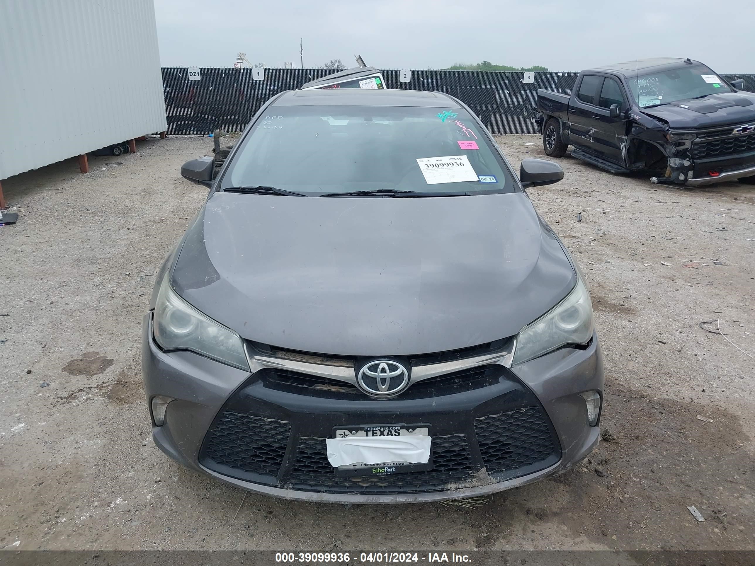 Photo 11 VIN: 4T1BF1FK4GU235652 - TOYOTA CAMRY 