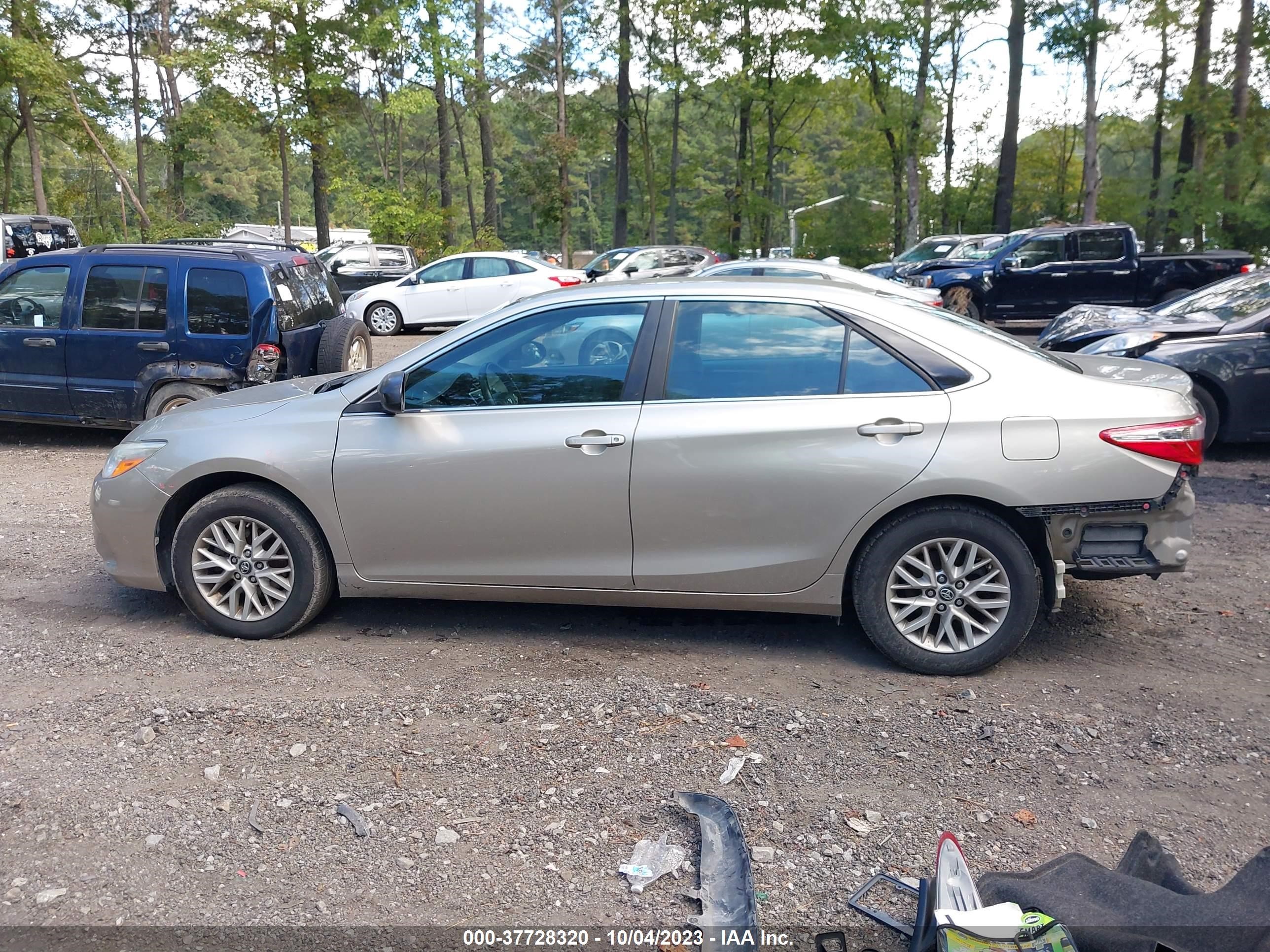 Photo 13 VIN: 4T1BF1FK4GU235893 - TOYOTA CAMRY 