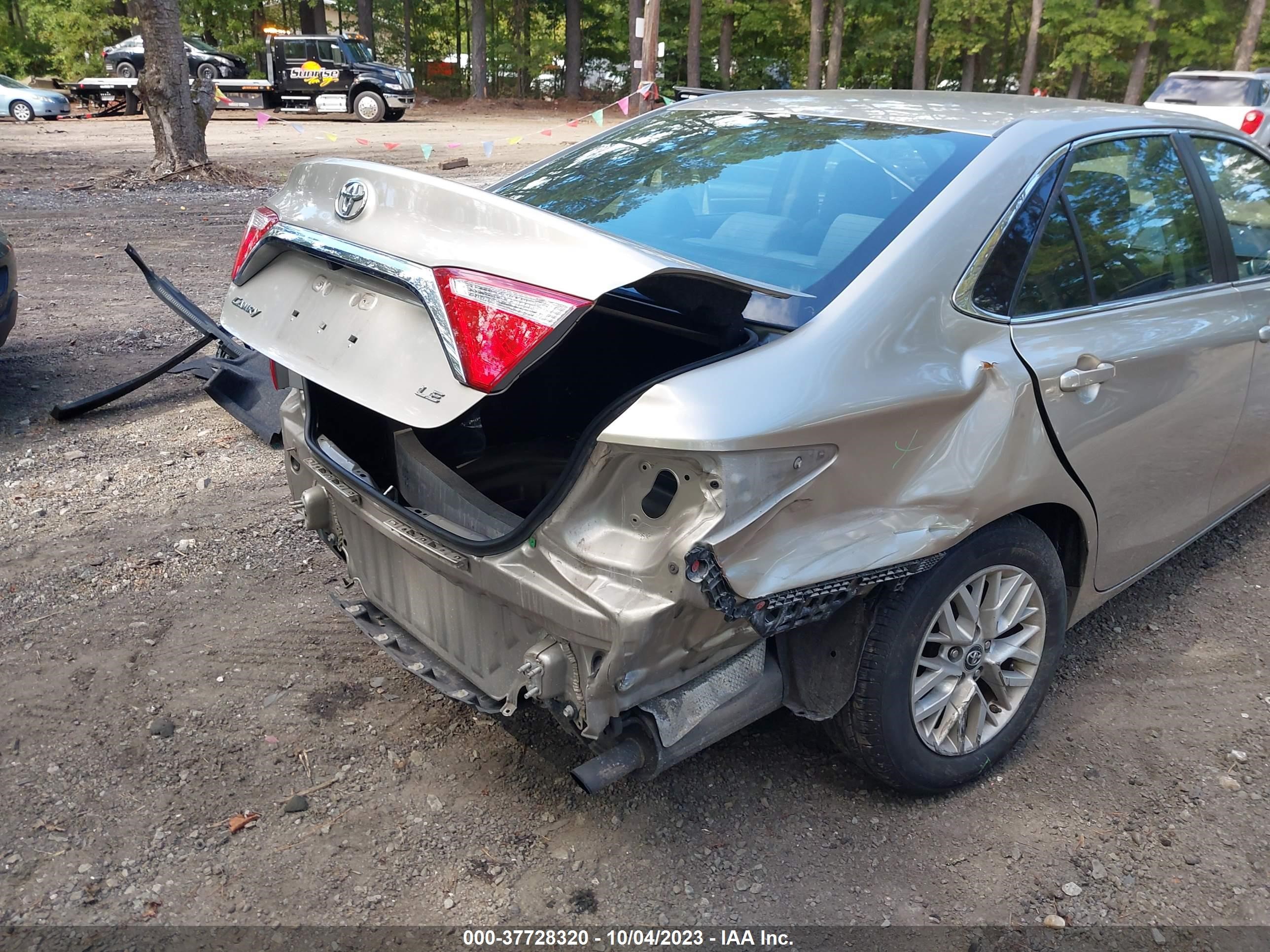 Photo 5 VIN: 4T1BF1FK4GU235893 - TOYOTA CAMRY 