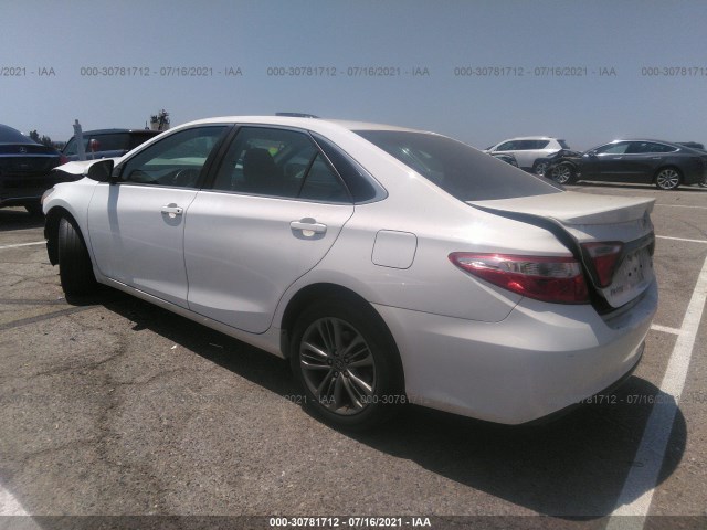 Photo 2 VIN: 4T1BF1FK4GU247610 - TOYOTA CAMRY 