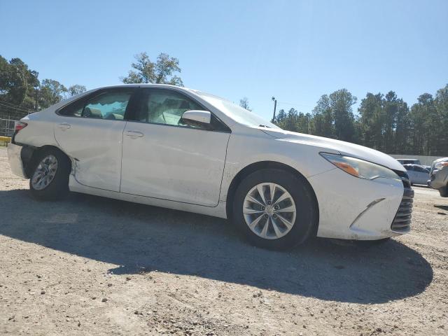 Photo 3 VIN: 4T1BF1FK4GU557143 - TOYOTA CAMRY LE 