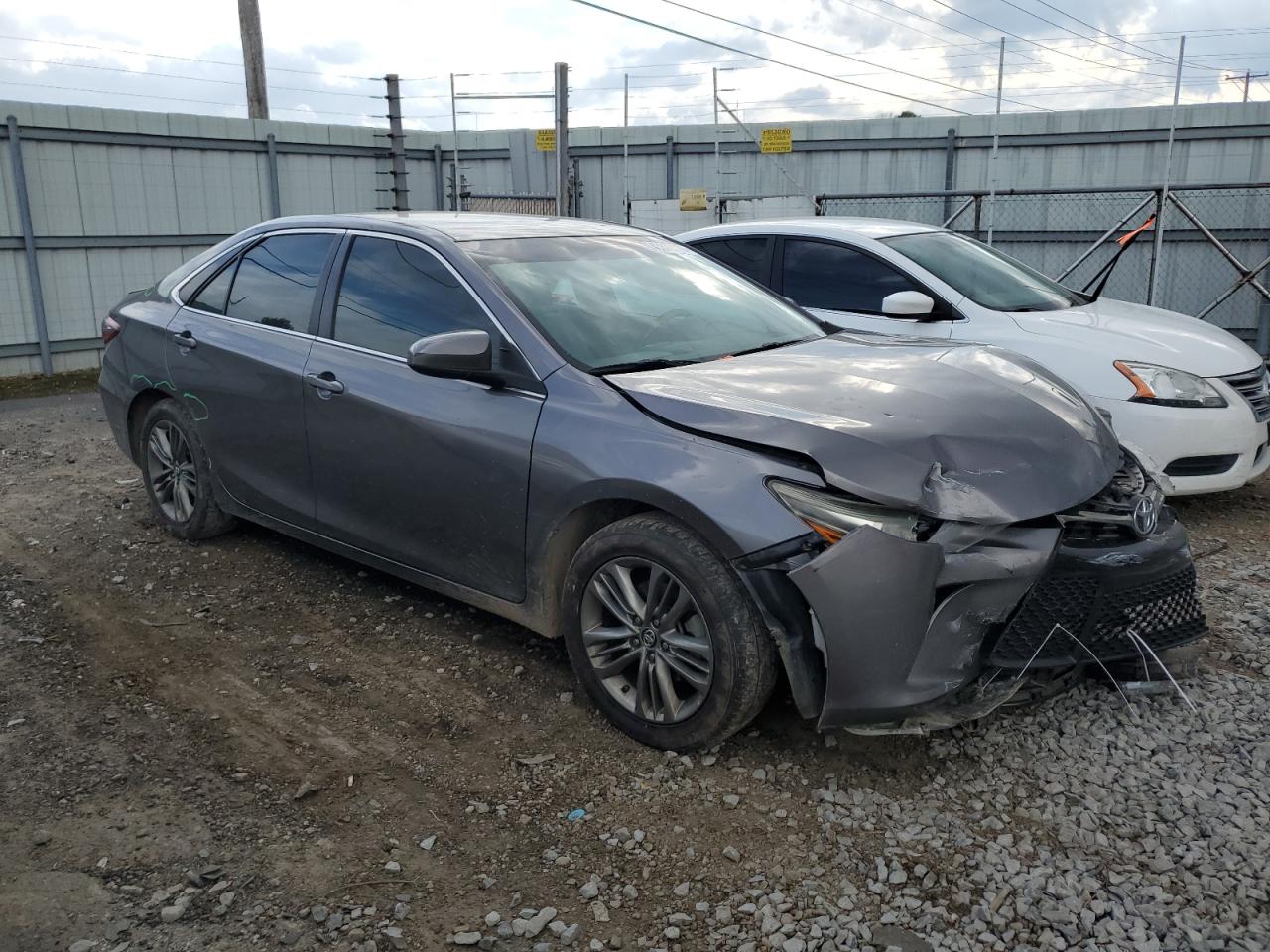 Photo 3 VIN: 4T1BF1FK4GU570958 - TOYOTA CAMRY 