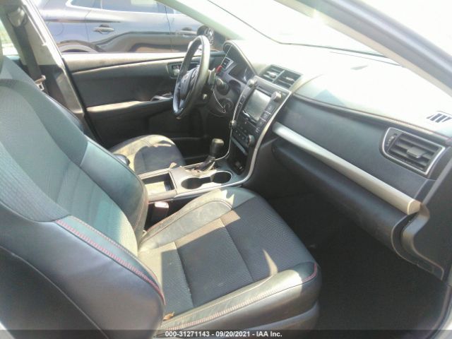 Photo 4 VIN: 4T1BF1FK4HU273657 - TOYOTA CAMRY 